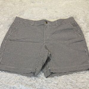 Old Navy HIGH RISE Monochrome Checkered Shorts WOMENS SIZE 14